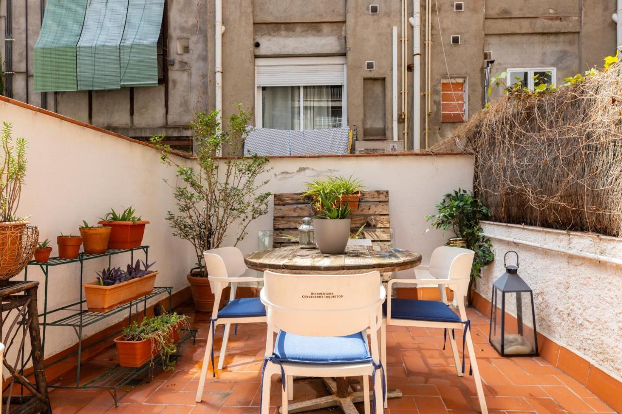 Aparteasy - Central Gracia Apartments Барселона Екстериор снимка
