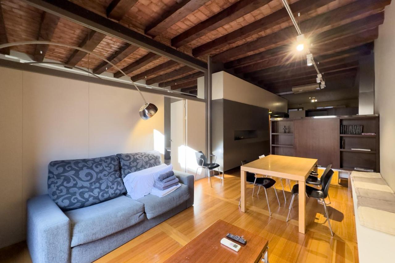 Aparteasy - Central Gracia Apartments Барселона Екстериор снимка