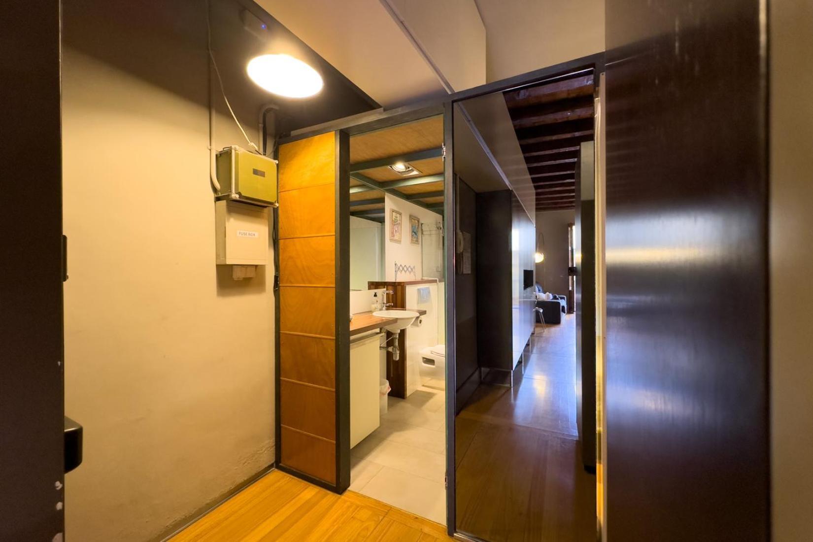 Aparteasy - Central Gracia Apartments Барселона Стая снимка